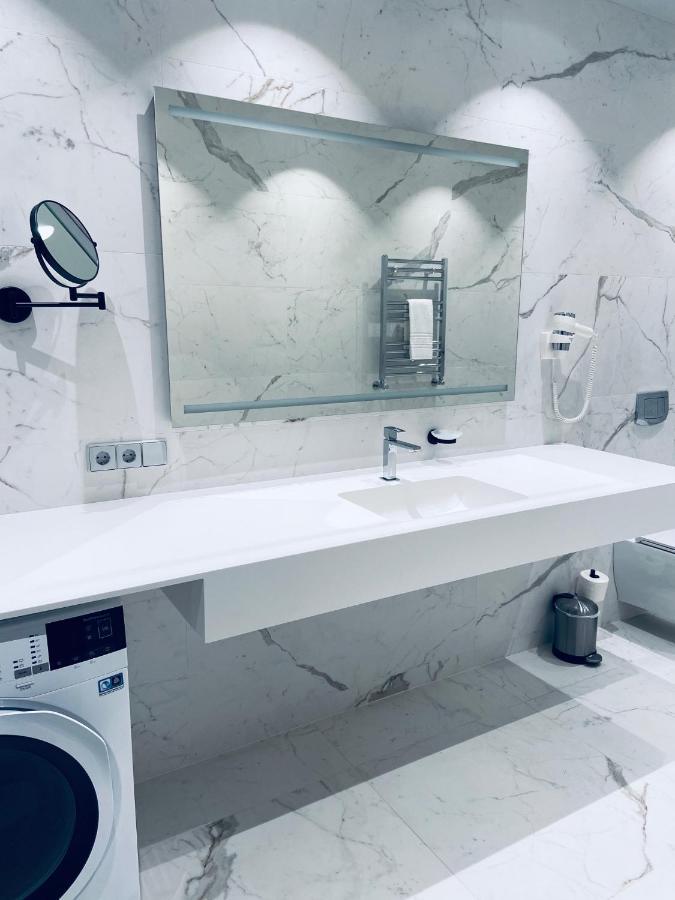 Roze Republikas Apartments Liepāja Екстериор снимка