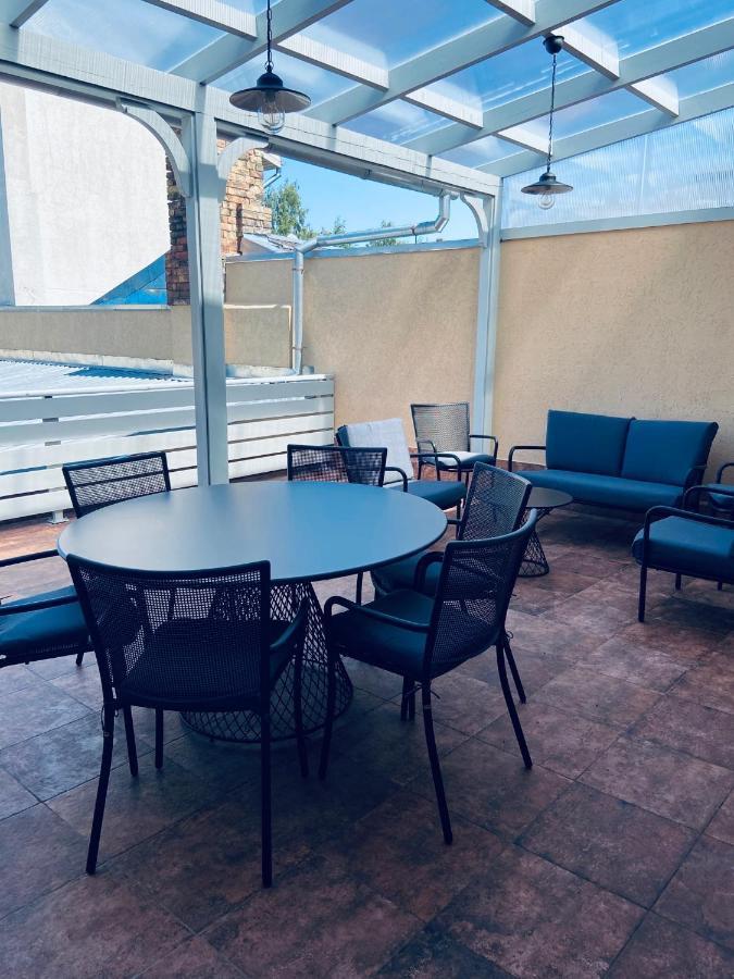 Roze Republikas Apartments Liepāja Екстериор снимка