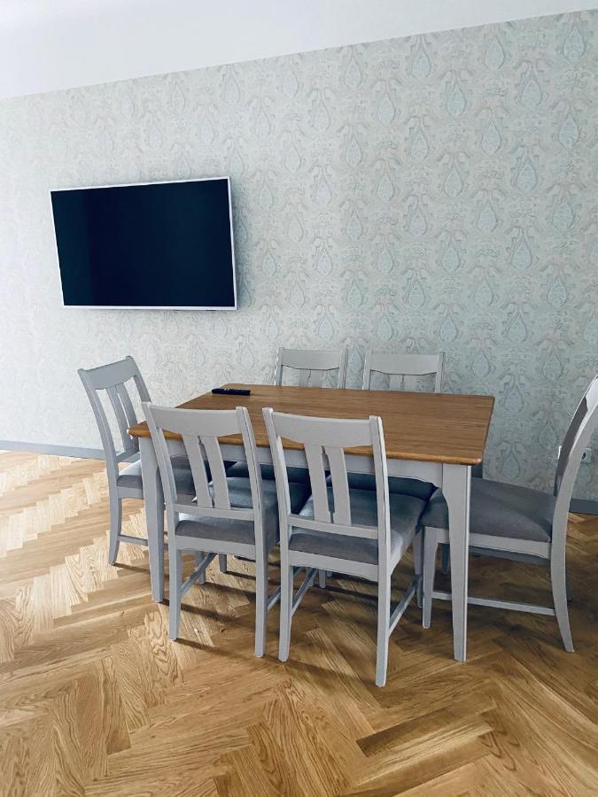 Roze Republikas Apartments Liepāja Екстериор снимка