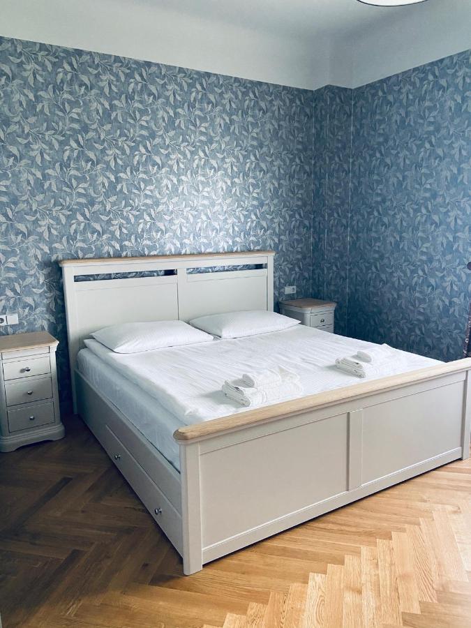 Roze Republikas Apartments Liepāja Екстериор снимка
